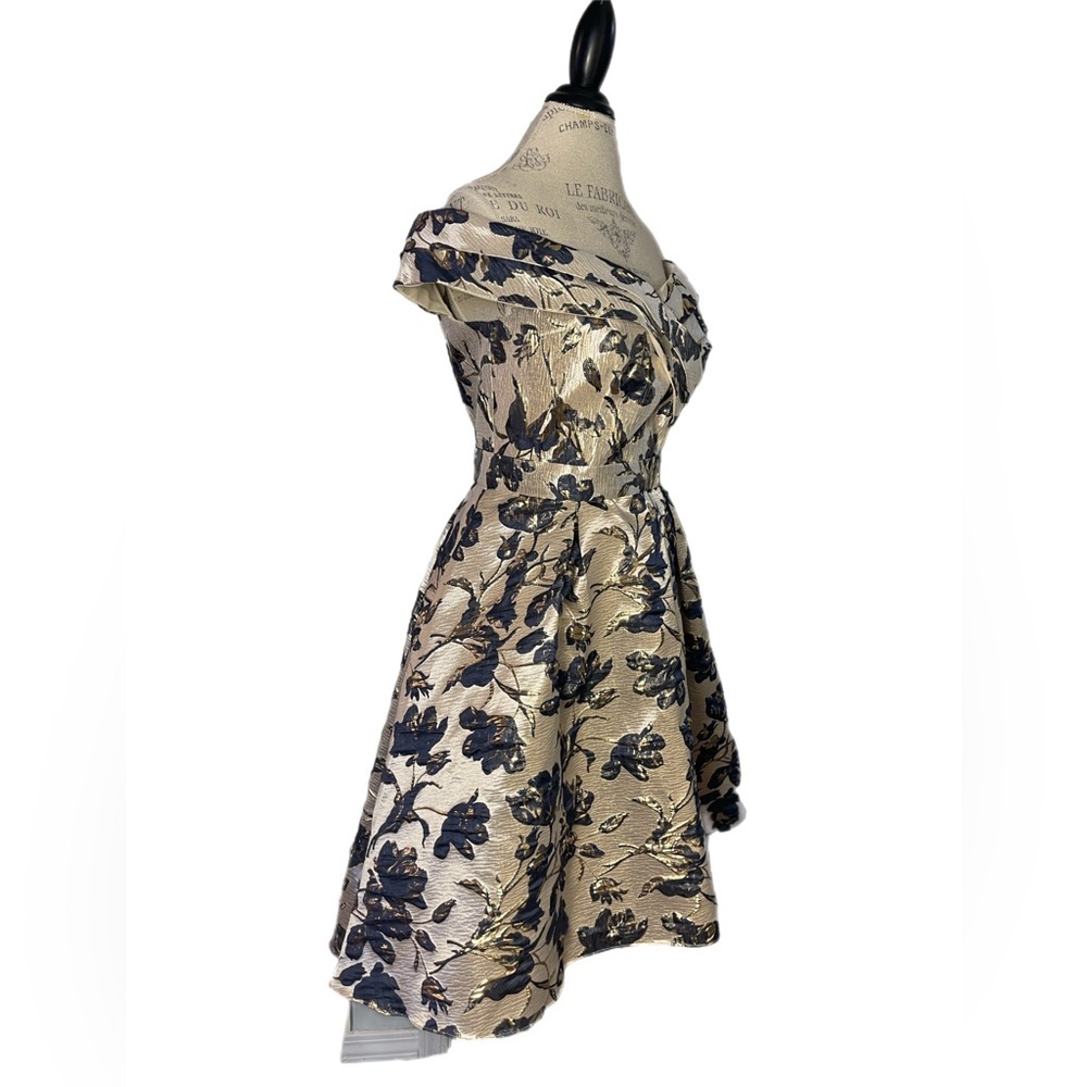 Oleg Cassini Elegant Off-Shoulder High Low Metallic Brocade Dress Size 14W - Picture 3 of 6